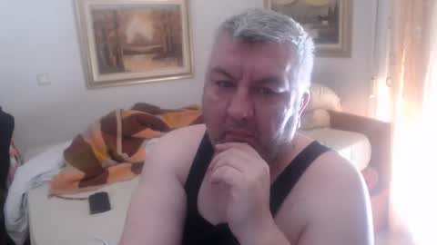 Snapshot of fukingcrazy chatting on April 2026 11:32:01 AM fukingcrazy online show from April 2026 11:32:01 AM