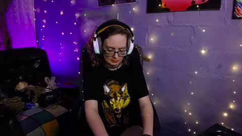 Princess Nellie  Captain Simon online show from December 2024 08:58:02 PM