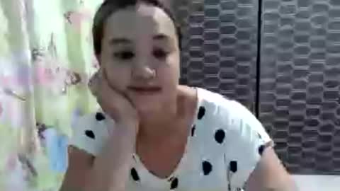 Snapshot of funluvnpinay4u chatting on June 2026 01:43:02 PM MAE online show from June 2026 01:43:02 PM