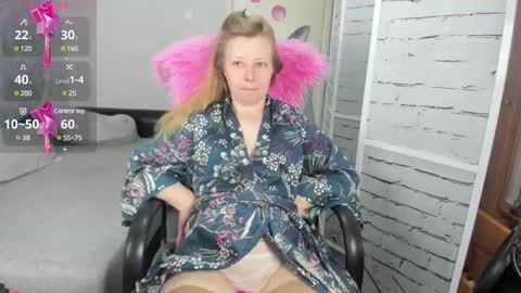 funny_bunny4 online show from February 2025 07:58:02 PM