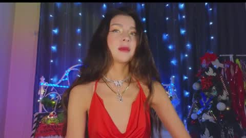 Tiffany online show from December 2024 10:55:02 PM