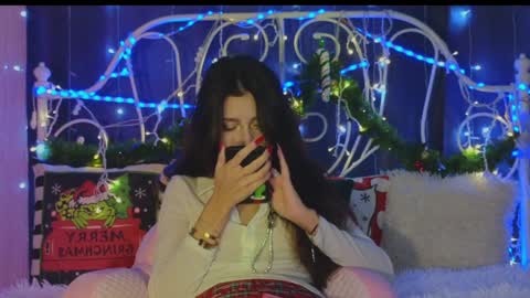 Tiffany online show from January 2025 02:25:01 AM