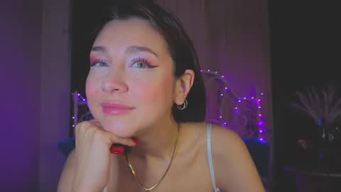 Tiffany online show from December 2025 11:25:02 PM