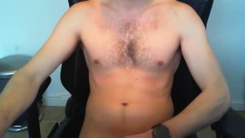 YWhiteNiceMan online show from February 2026 09:36:01 AM