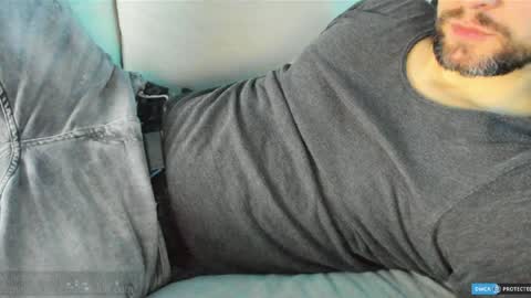 Snapshot of funshockwave chatting on December 2024 11:06:02 PM funshockwave online show from December 2024 11:06:02 PM