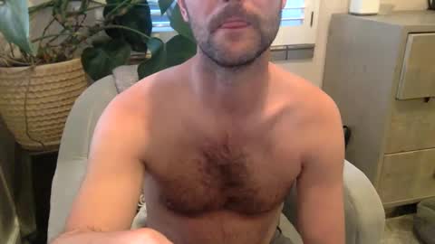 Funtimes4us32 online show from December 2024 08:58:02 PM