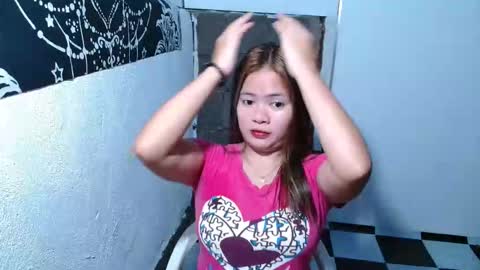 Snapshot of fure_asianpinay chatting on December 2025 04:39:01 AM DANIELA online show from December 2025 04:39:01 AM