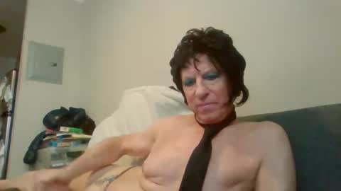 fuseanude online show from January 2025 04:57:01 PM