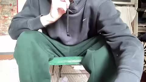 fuzzedpeach online show from April 2026 03:20:01 PM