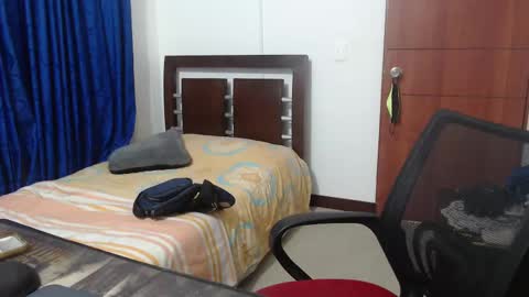 andrew online show from March 2025 01:36:02 AM