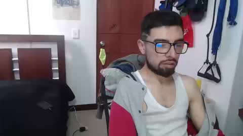 andrew online show from September 2025 04:50:01 PM