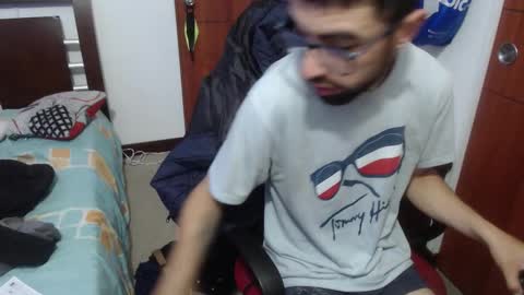 andrew online show from October 2025 01:18:01 PM