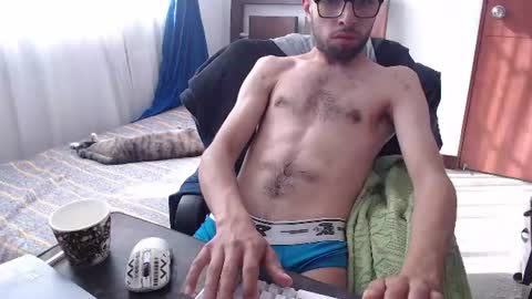 andrew online show from June 2026 08:35:01 PM