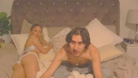 fxckingfreaks online show from November 2025 06:23:01 AM