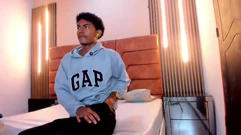 fykmor online show from October 2025 04:02:02 AM