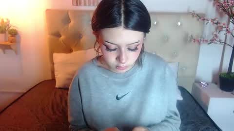 FIRE AND FOX online show from November 2025 08:44:01 PM