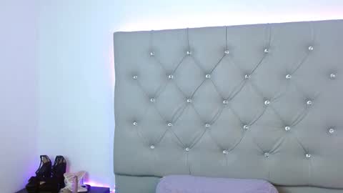 Victoria online show from February 2026 11:32:01 PM