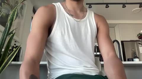 Snapshot of g00ndaddy chatting on May 2026 01:30:01 PM G00NDaddy online show from May 2026 01:30:01 PM