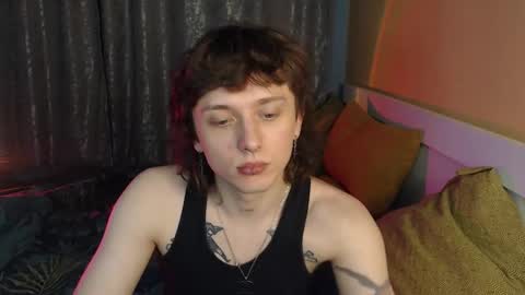 Ian online show from November 2025 12:43:02 AM