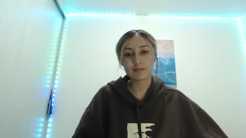 Gabriela online show from November 2025 12:09:01 AM