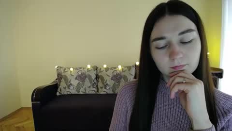 Jaklin online show from January 2025 11:37:02 AM