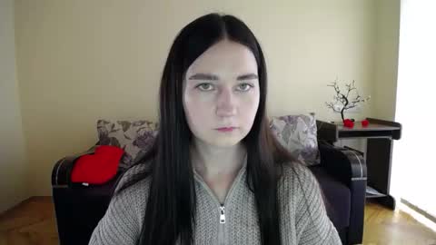 Jaklin online show from November 2025 09:09:02 AM