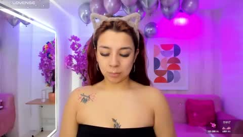 gabby_evanns online show from September 2025 12:06:01 PM