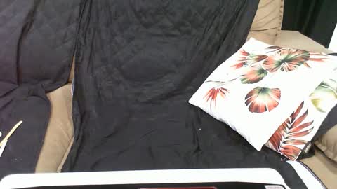 gaby  layla online show from March 2025 02:51:02 AM