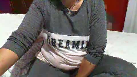 gaby  layla online show from September 2025 10:11:02 PM