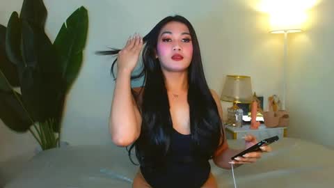 Snapshot of gabriela_deluxe chatting on May 2026 08:27:02 PM gabriela_deluxe online show from May 2026 08:27:02 PM