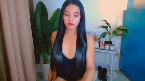 Snapshot of gabriela_deluxe chatting on May 2026 08:32:01 AM gabriela_deluxe online show from May 2026 08:32:01 AM