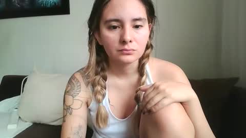 Snapshot of gabriela_miller_2 chatting on June 2026 03:29:01 PM Gabriela Miller online show from June 2026 03:29:01 PM