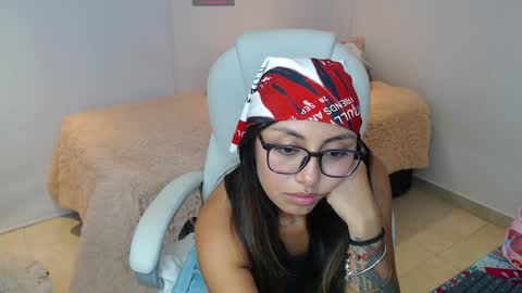 Snapshot of gabriela_morales01 chatting on December 2024 03:04:01 AM . online show from December 2024 03:04:01 AM