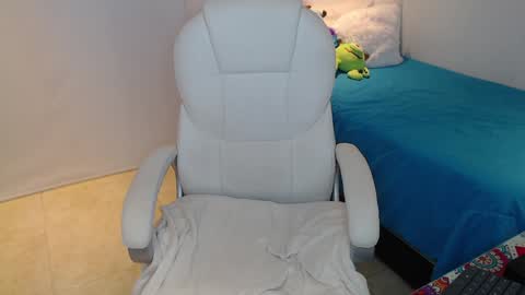 Snapshot of gabriela_morales01 chatting on February 2025 05:29:01 AM . online show from February 2025 05:29:01 AM