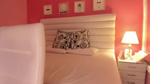 Gabriela salgado online show from February 2025 10:47:02 AM