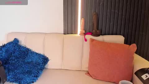 gabrielaa_miller_ online show from September 2025 08:00:02 PM