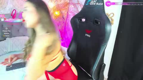   online show from October 2025 10:37:02 AM