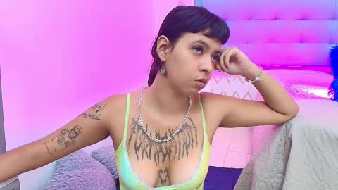 GABRIELA online show from September 2025 12:27:02 PM