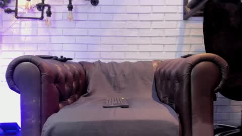 gabrieldraven online show from October 2025 07:41:01 PM