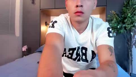 gabriell_ramirez_ online show from January 2025 03:48:02 AM