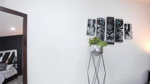 Gabriella Antonella online show from October 2025 03:09:01 PM