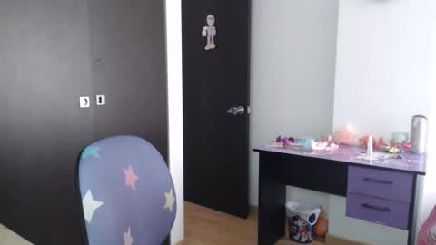 Snapshot of gaby_bluexx chatting on November 2025 07:15:01 PM Gaby Blue online show from November 2025 07:15:01 PM