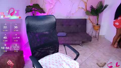 Snapshot of gaby_dams9 chatting on September 2025 01:27:01 AM GABY online show from September 2025 01:27:01 AM