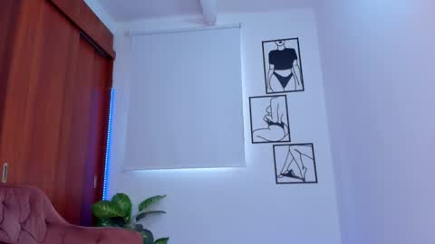    online show from September 2025 08:20:02 PM