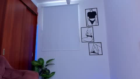    online show from October 2025 08:08:01 PM