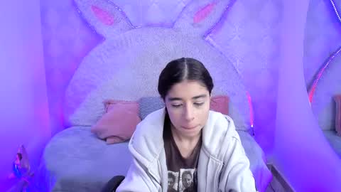 Gaby online show from March 2026 07:37:01 PM