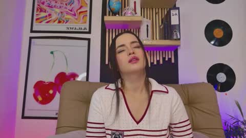 Snapshot of gaby_mason chatting on February 2026 01:06:01 PM Gaby online show from February 2026 01:06:01 PM