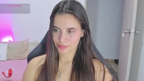 Snapshot of gaby_olsen chatting on February 2025 01:10:01 AM Gabriela online show from February 2025 01:10:01 AM