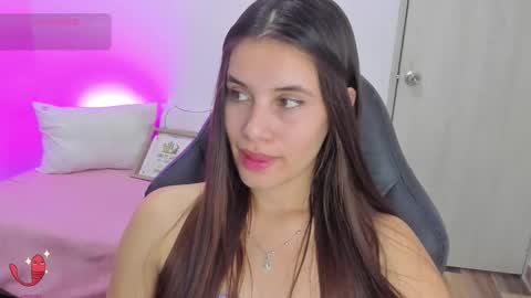 Snapshot of gaby_olsen chatting on February 2025 09:59:01 PM Gabriela online show from February 2025 09:59:01 PM