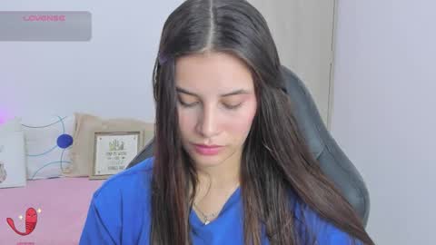 Snapshot of gaby_olsen chatting on February 2025 10:39:02 PM Gabriela online show from February 2025 10:39:02 PM